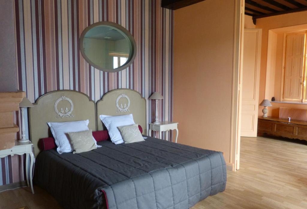Le Relais Louis XI Hotel Meung-sur-Loire Room photo